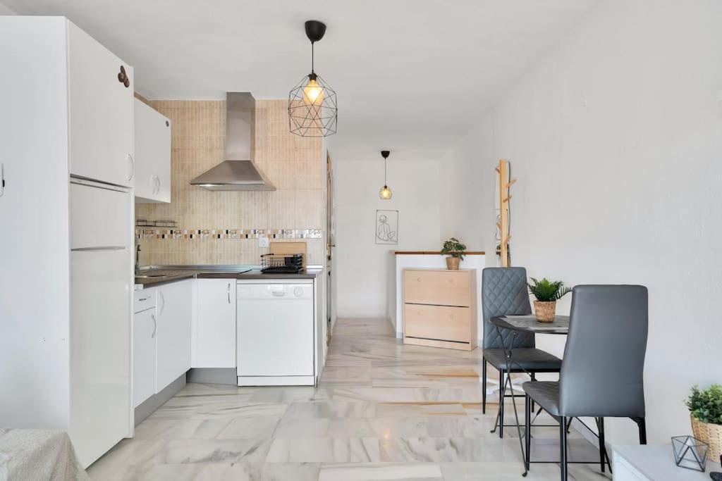 Duplex Con Vistas Al Mar, Piscina Y Gimnasio - Las Abejeras 226 เอสเตโปนา ภายนอก รูปภาพ