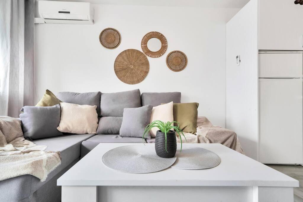 Duplex Con Vistas Al Mar, Piscina Y Gimnasio - Las Abejeras 226 เอสเตโปนา ภายนอก รูปภาพ